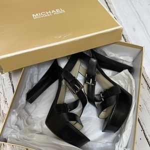 Woman’s platform heel.